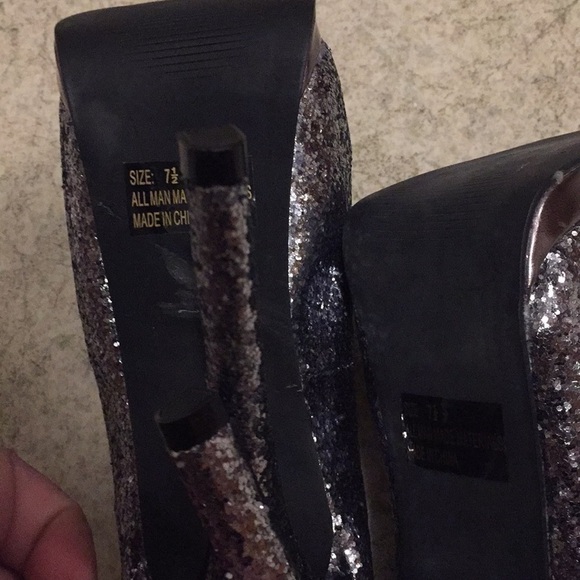 Cupid Silver Sequin Sparkly Glitter High Heels - Picture 6 of 8